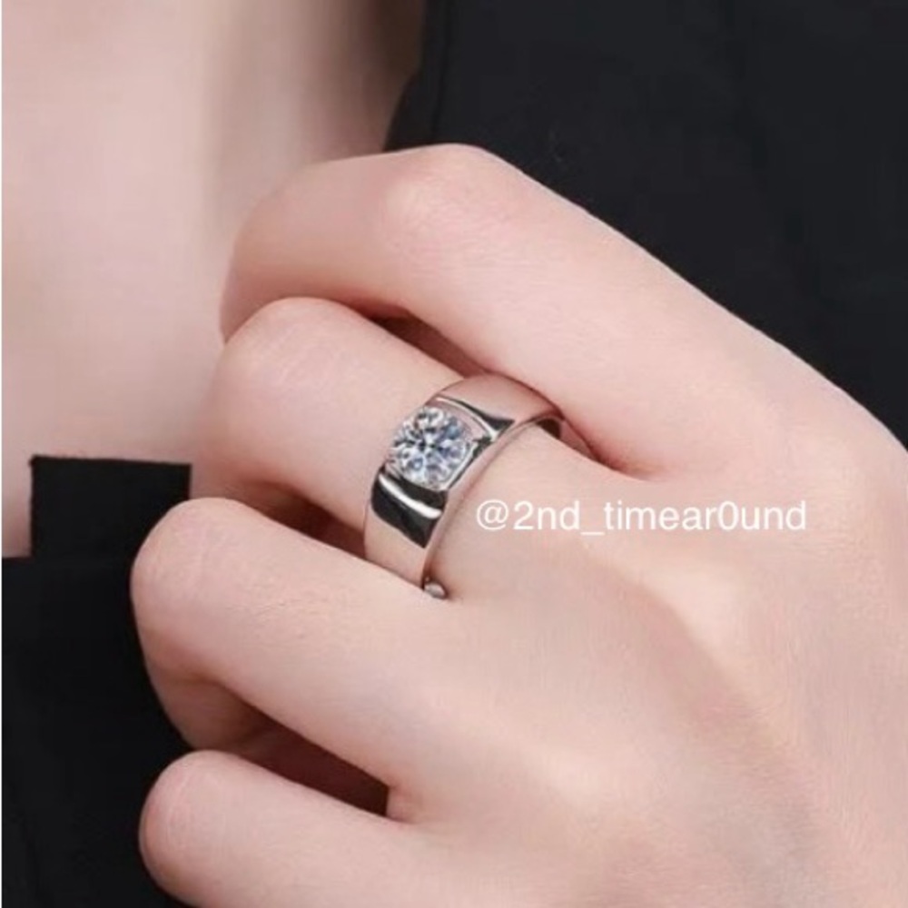 3 CT tw Round Brilliant Moissanite Square Halo Wedding Engagement Ring